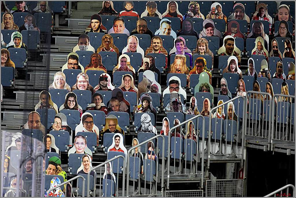 PENNY DEL;  Koelner Haie - Fischtown Pinguins Bremerhaven; Koeln, 12.02.2021